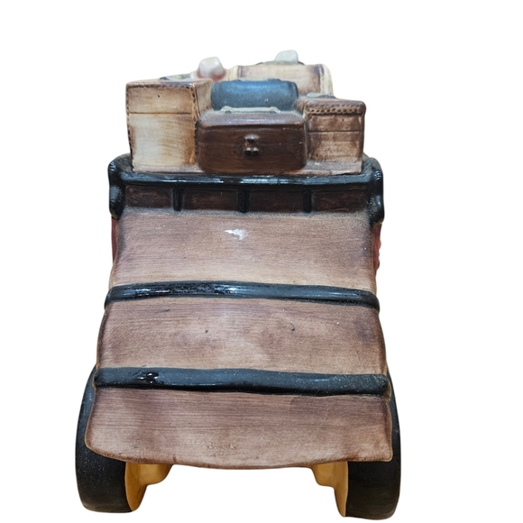 Wells Fargo Stagecoach Cookie Jar - Picture 2 of 6